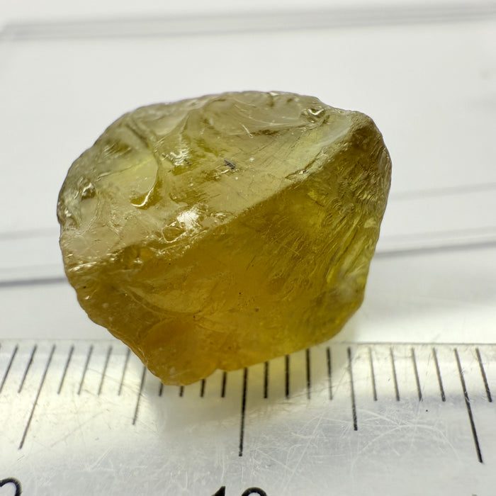Apatite, silky, 18.50ct, Tanzania, Untreated, Unheated