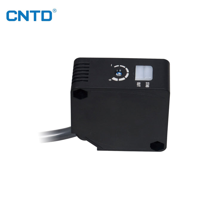 CGF50‑D30PC – 30 cm Diffuse Photoelectric Sensor (Square, NPN-NO)