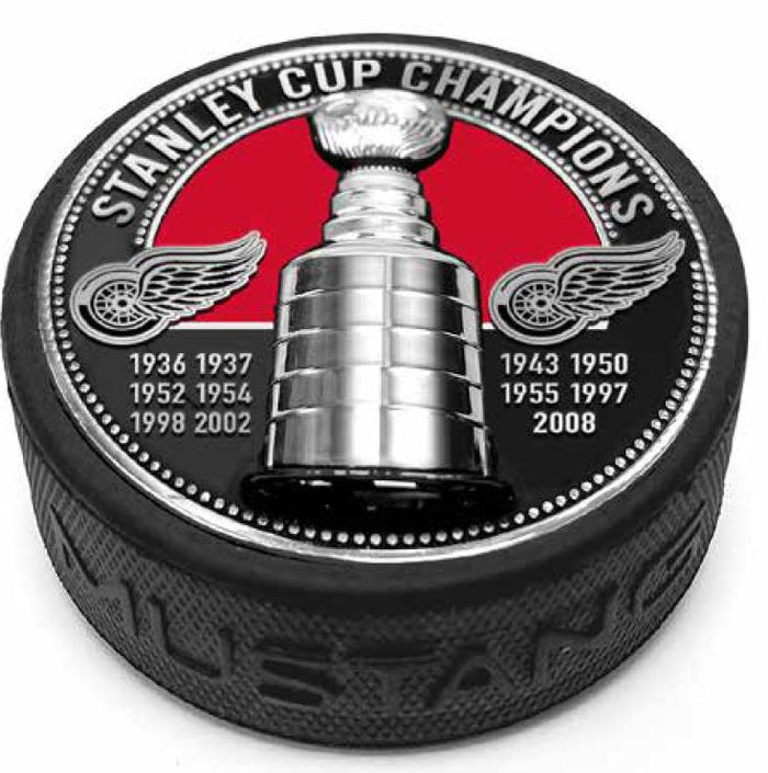 Detroit Red Wings Puck - Ultra 3D Stanley Cup Medallion