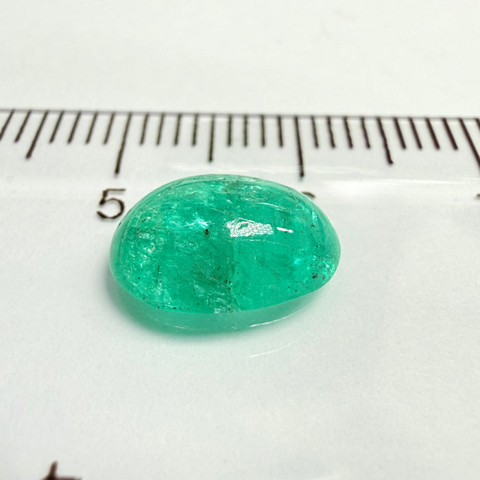 Emerald Cabochon Cut, 2.00ct, Tanzania. Untreated Unheated No Oil