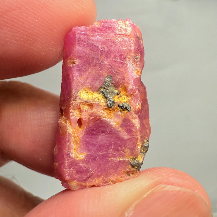 Sapphire Crystal, 9.00gm, Dodoma, Tanzania, Untreated Unheated