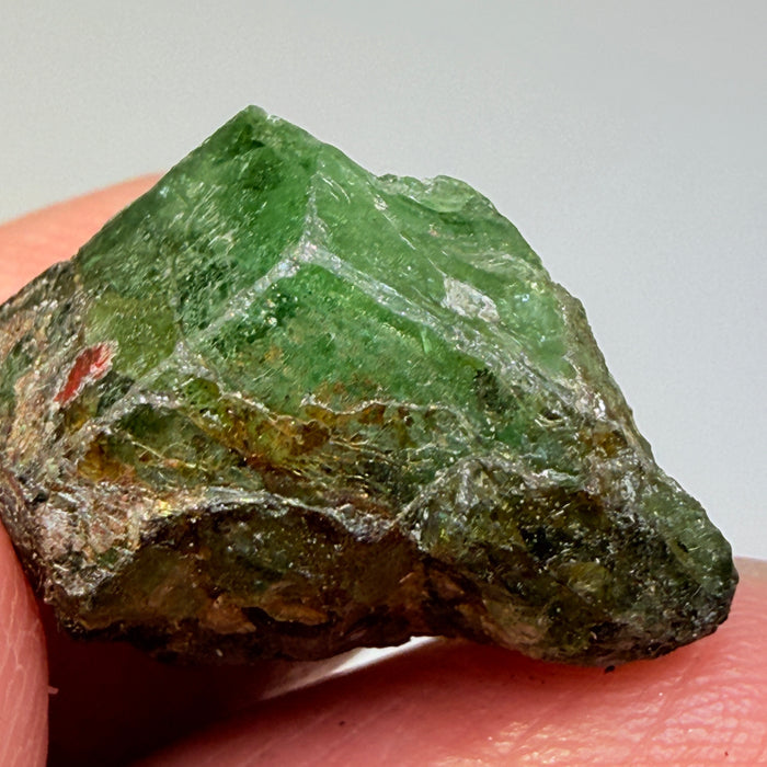 Tsavorite Garnet Crystal, 22.37ct, Merelani, Tanzania, Untreated Unheated