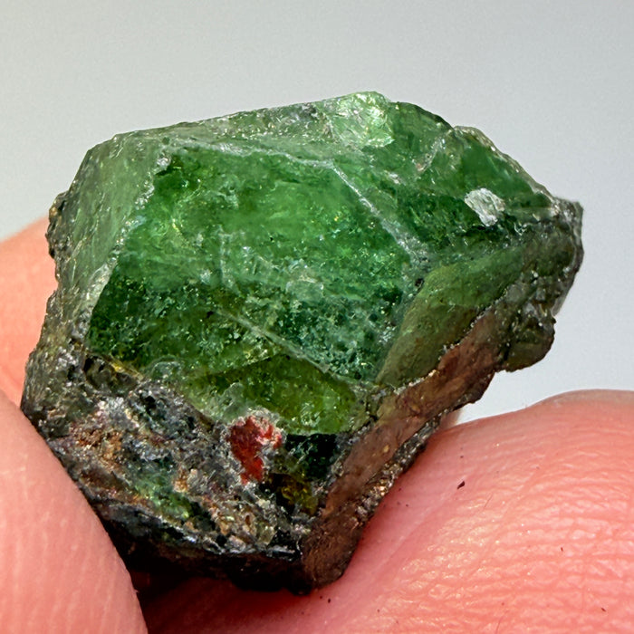 Tsavorite Garnet Crystal, 22.37ct, Merelani, Tanzania, Untreated Unheated