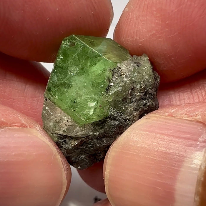 Tsavorite Garnet Crystal, 30.30ct, Merelani, Tanzania, Untreated Unheated