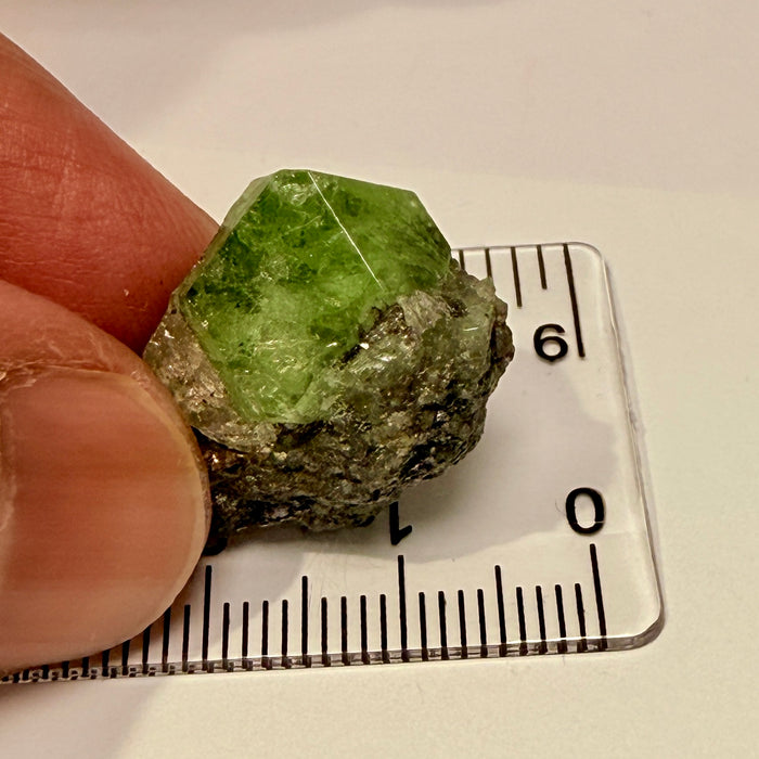 Tsavorite Garnet Crystal, 30.30ct, Merelani, Tanzania, Untreated Unheated