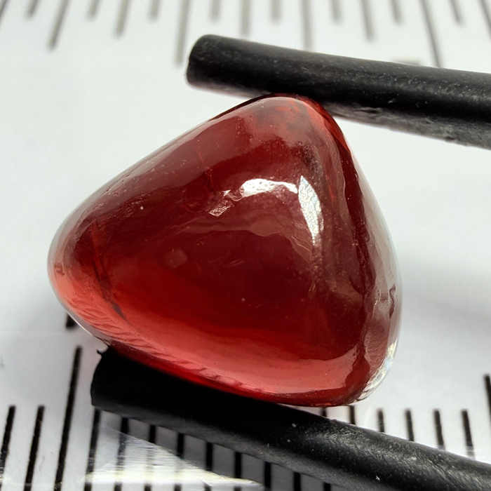 Umba Garnet Cabochon, 8.48ct, Tanzania, Untreated Unheated, looks like a polished pebble
